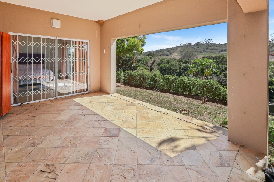 4 Bedroom Property for Sale in Beacon Bay Eastern Cape